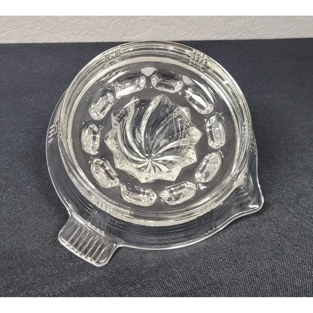 Clear Heavy-duty Pressed Glass 6 inch Manual Citrus Juicer/Reamer Vintage 1940s